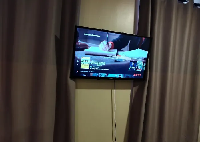 Pasay Condotel Near Naia