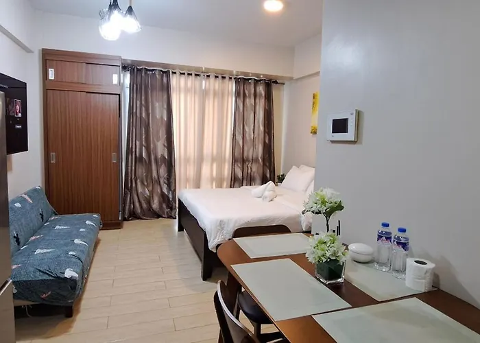 Pasay Condotel Near Naia Manila