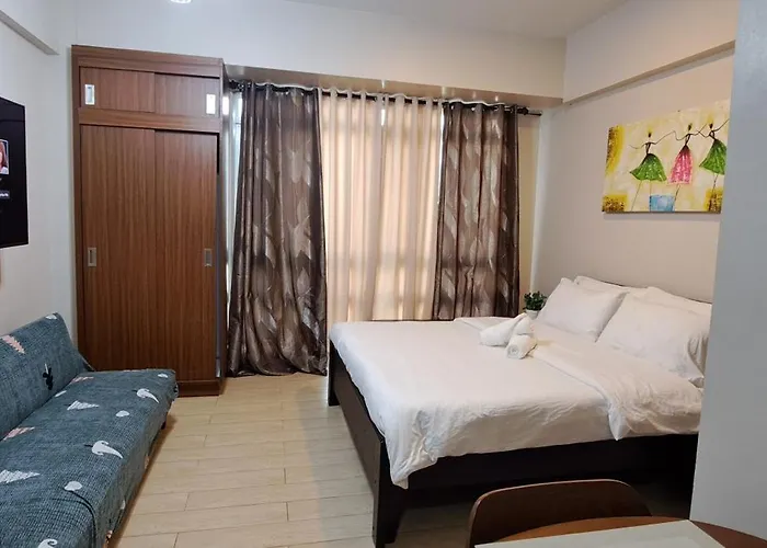 Pasay Condotel Near Naia Aparthotel
