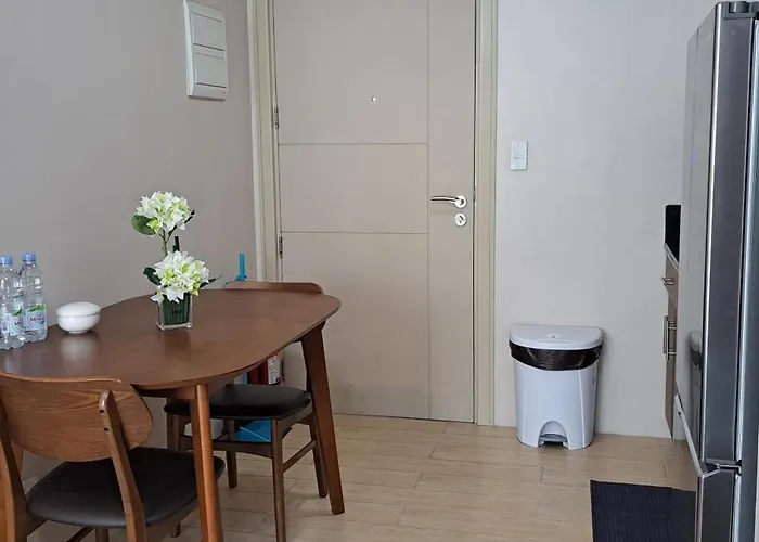 Pasay Condotel Near Naia Aparthotel *